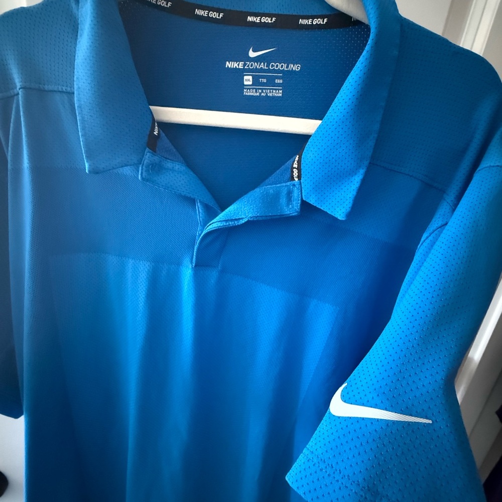 NWOT Men’s XXL Nike Golf Zonal Cooling Polo